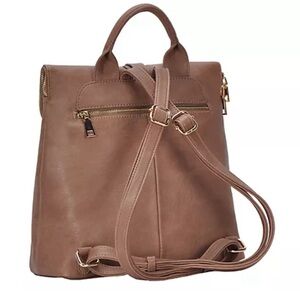 Great condition gorgeous backpack brown no spots or marks